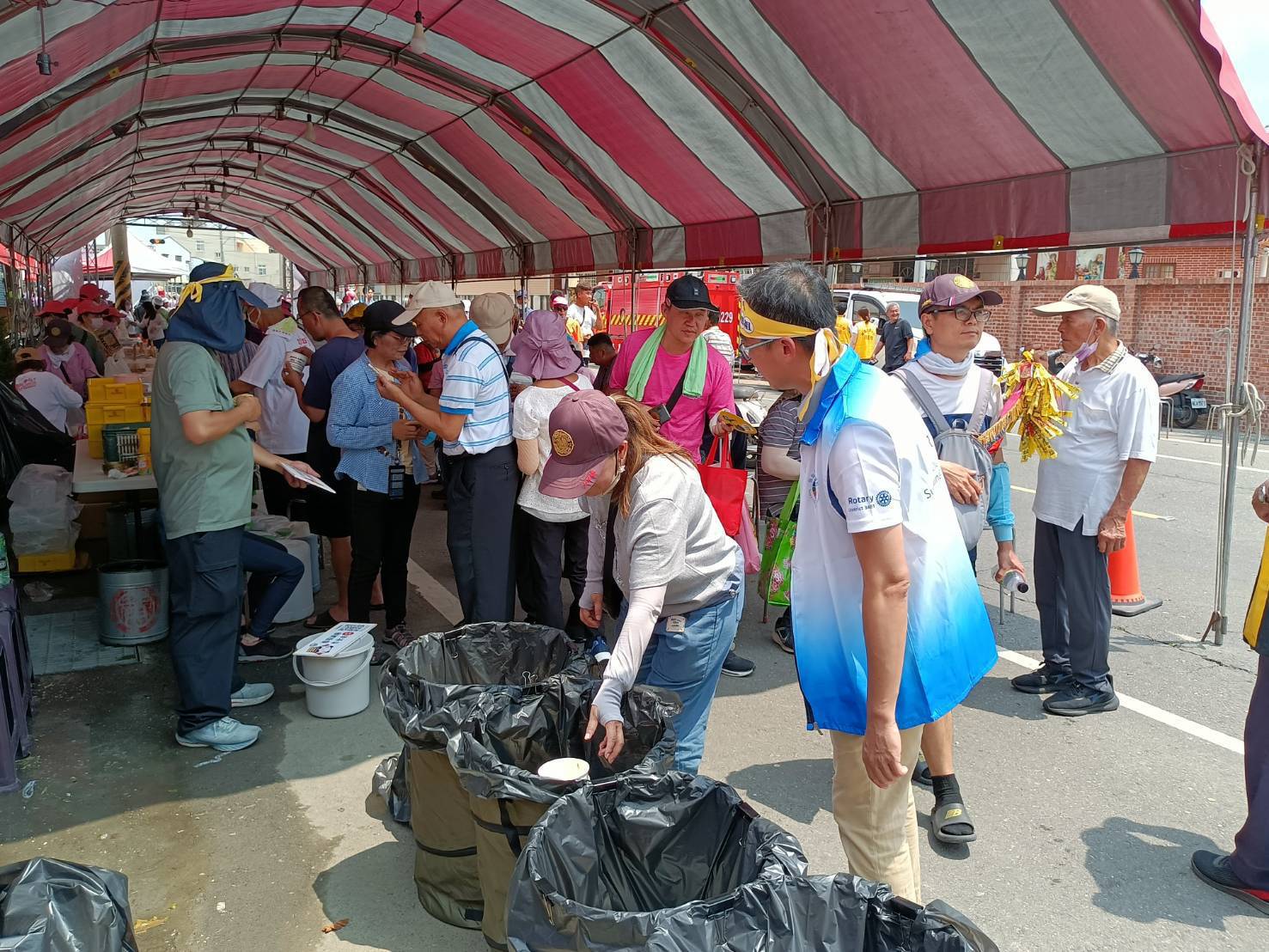 On-site photo four at the Xingang Lunzi Refreshment Station